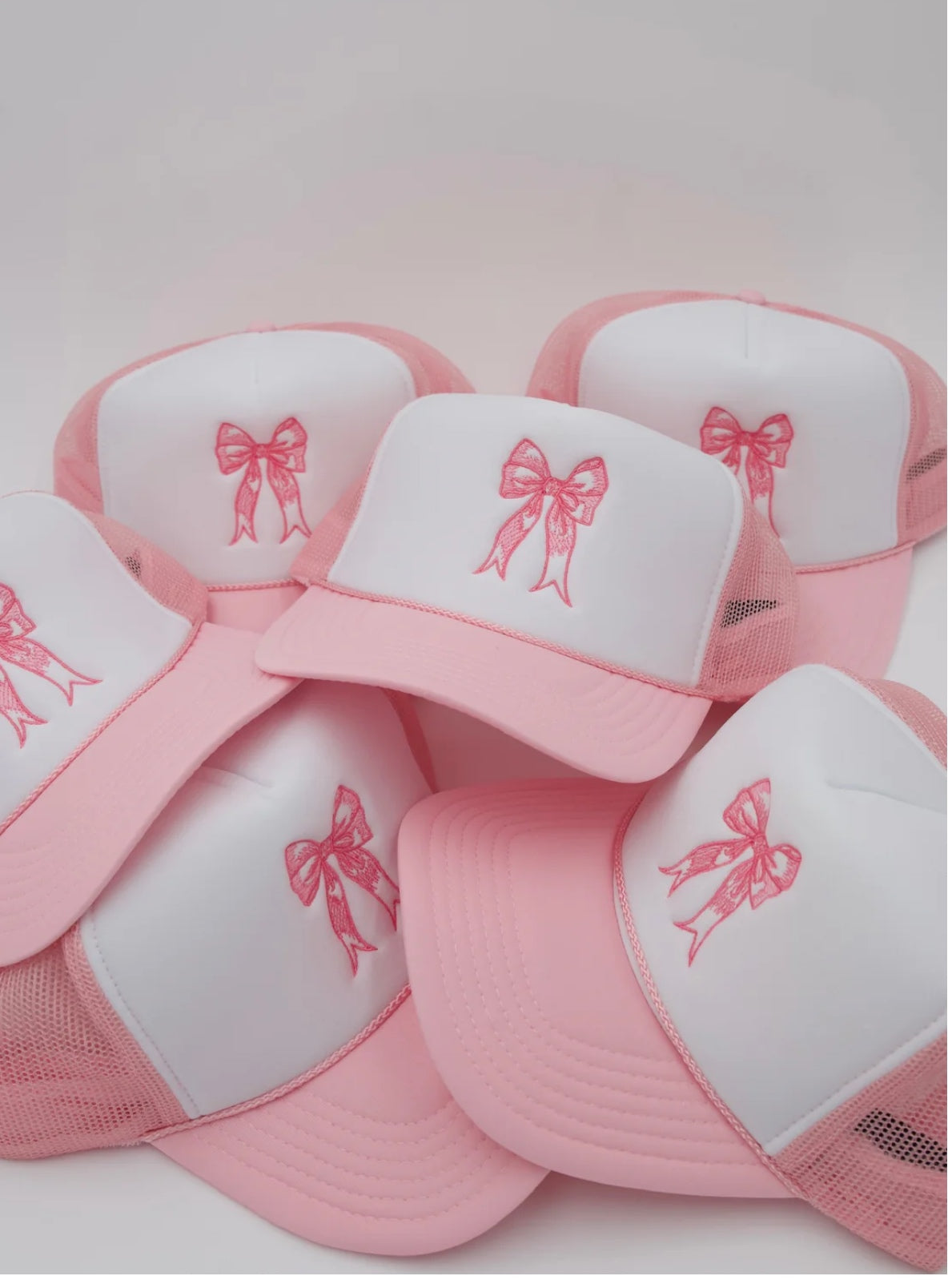 Bow trucker hat