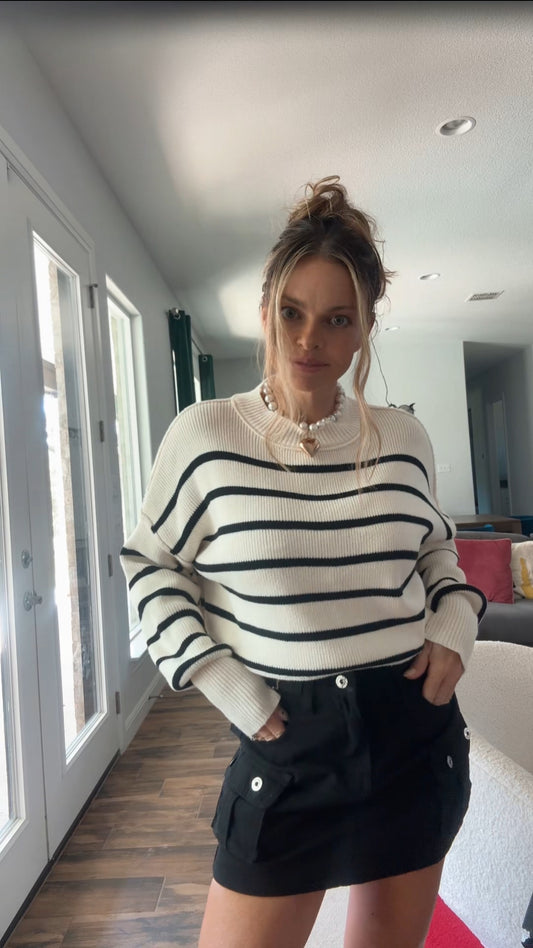 Black & white sweater